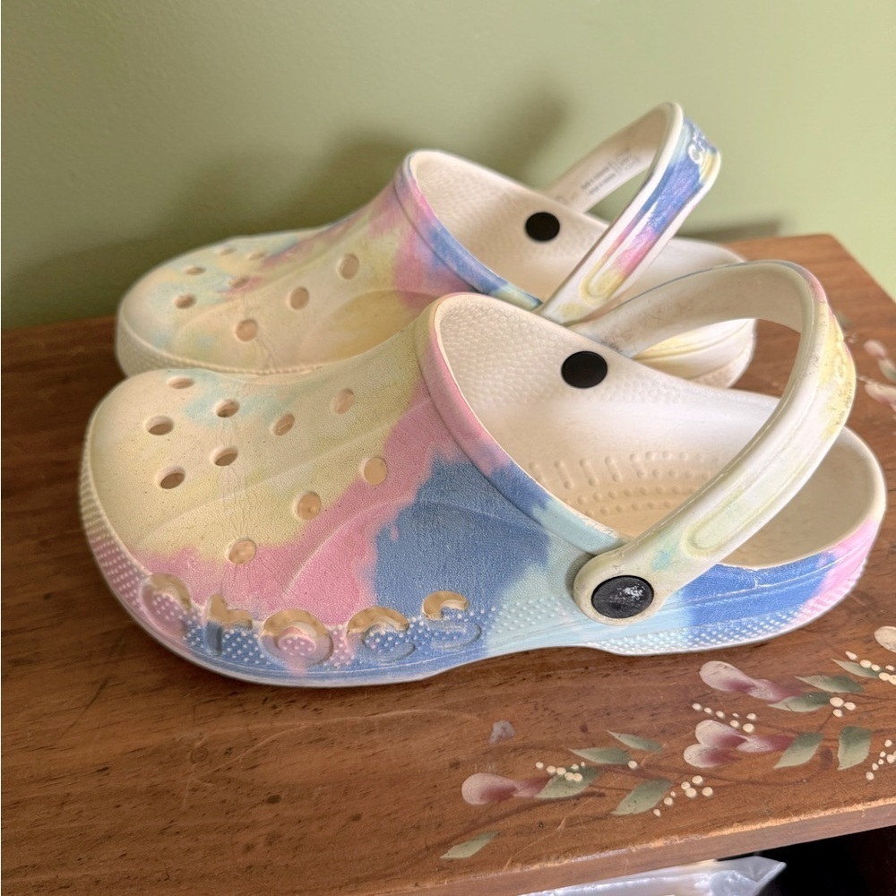 Crocs Mens 5‎ Women's 7 Classic Pastel Slides Perfect Spare Pair! Super cute 🥰
